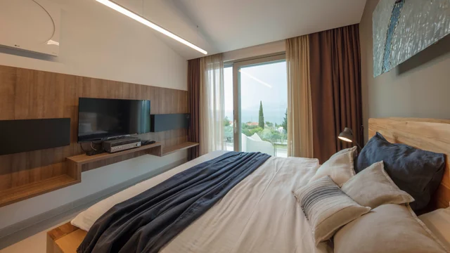 Schlafzimmer mit Balkonzugang