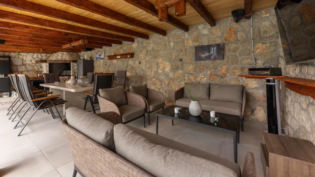 Covered summer kitchen and grill